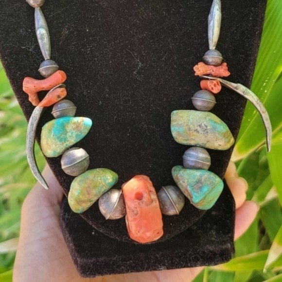 WOW Native American heavy 1940s sterling bench beads, turquoise, and coral - Picture 11 of 14